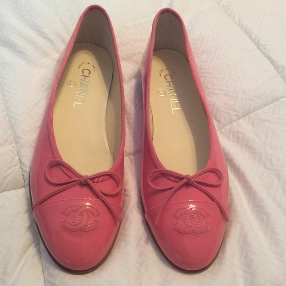 Chanel Patent Ballet Flats SALE LOWEST - Picture 2 of 8